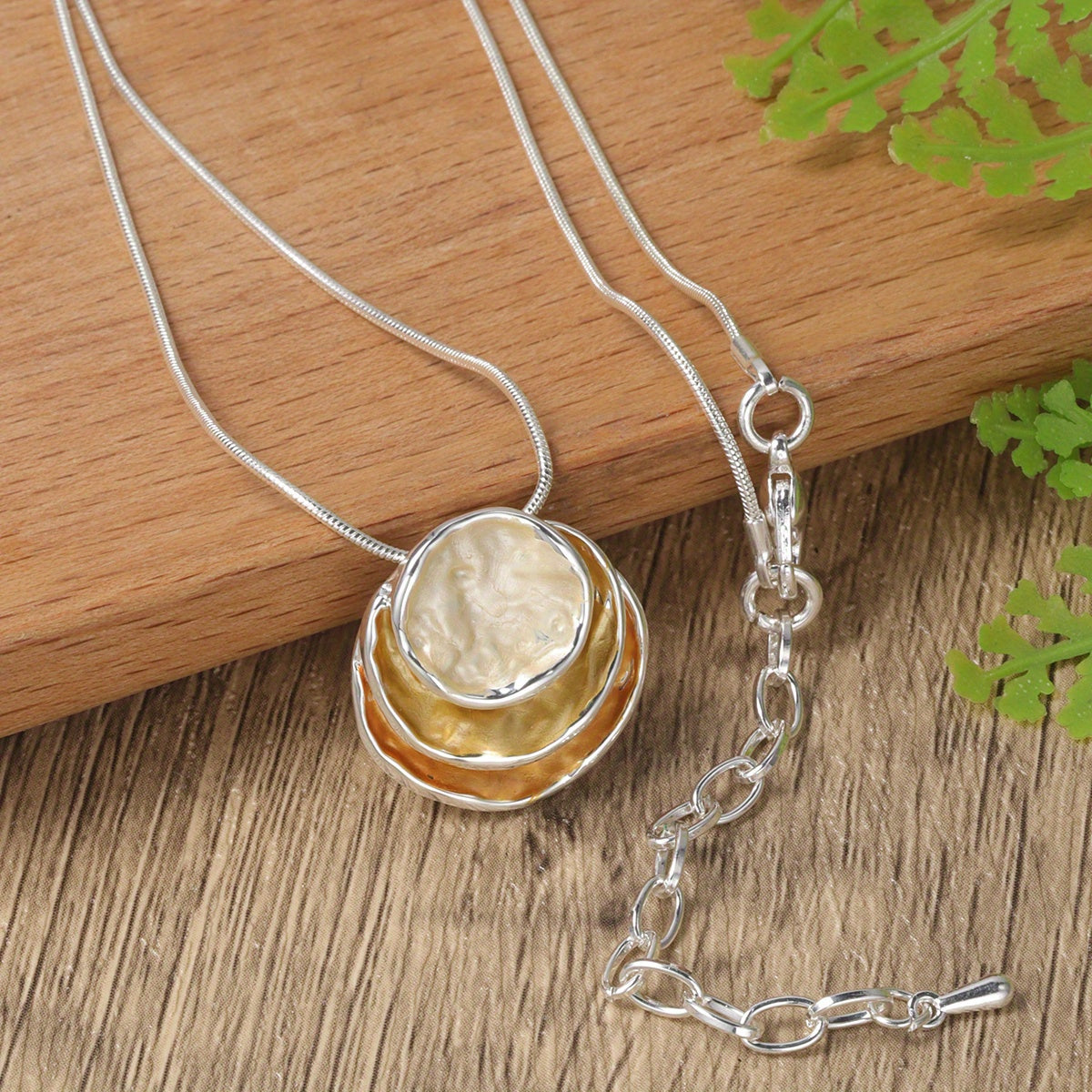 Elegant Blue Enamel Pendant Necklace 18K Gold Plated Zinc Alloy Rope Chain