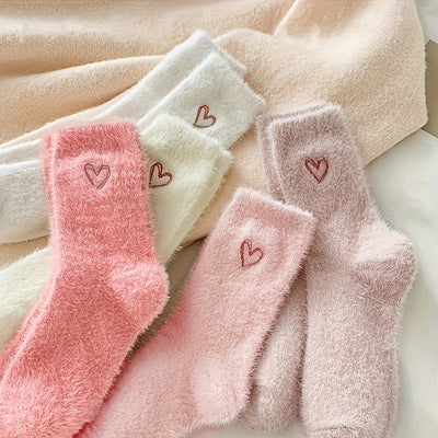 Cozy Heart‑Embroidered Socks (5 Pairs) – Soft, Fluffy, Mid‑Calf